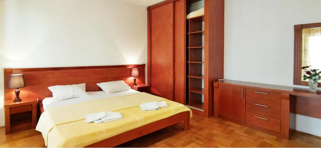 And Marija Apartment Budva