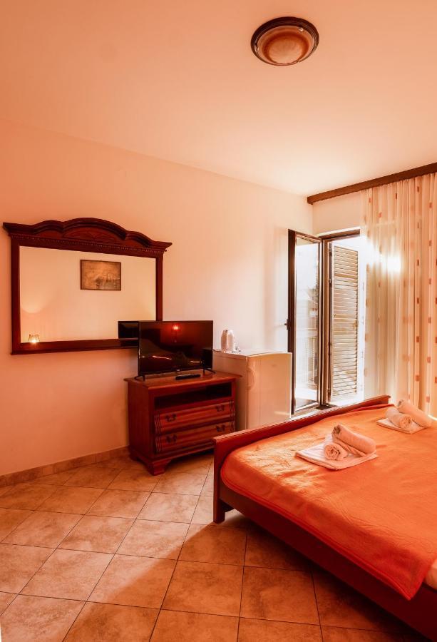 And Marija Apartment Budva