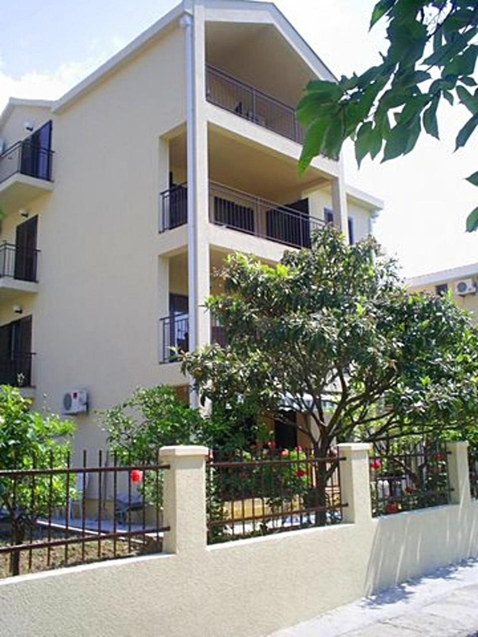 Apartment And Marija Budva